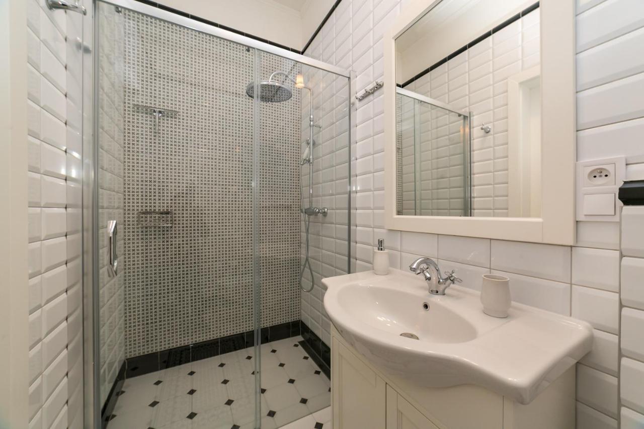 New Studio 3 - Self Check In, Parking Possible, Weekend Free Parking Bratislava Extérieur photo